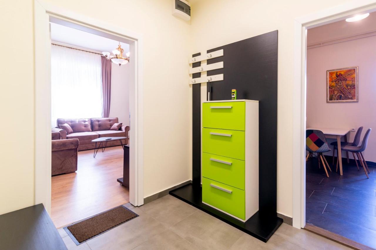 Jevrejska - Central Apartment With Free Parking Novi Sad Exterior photo